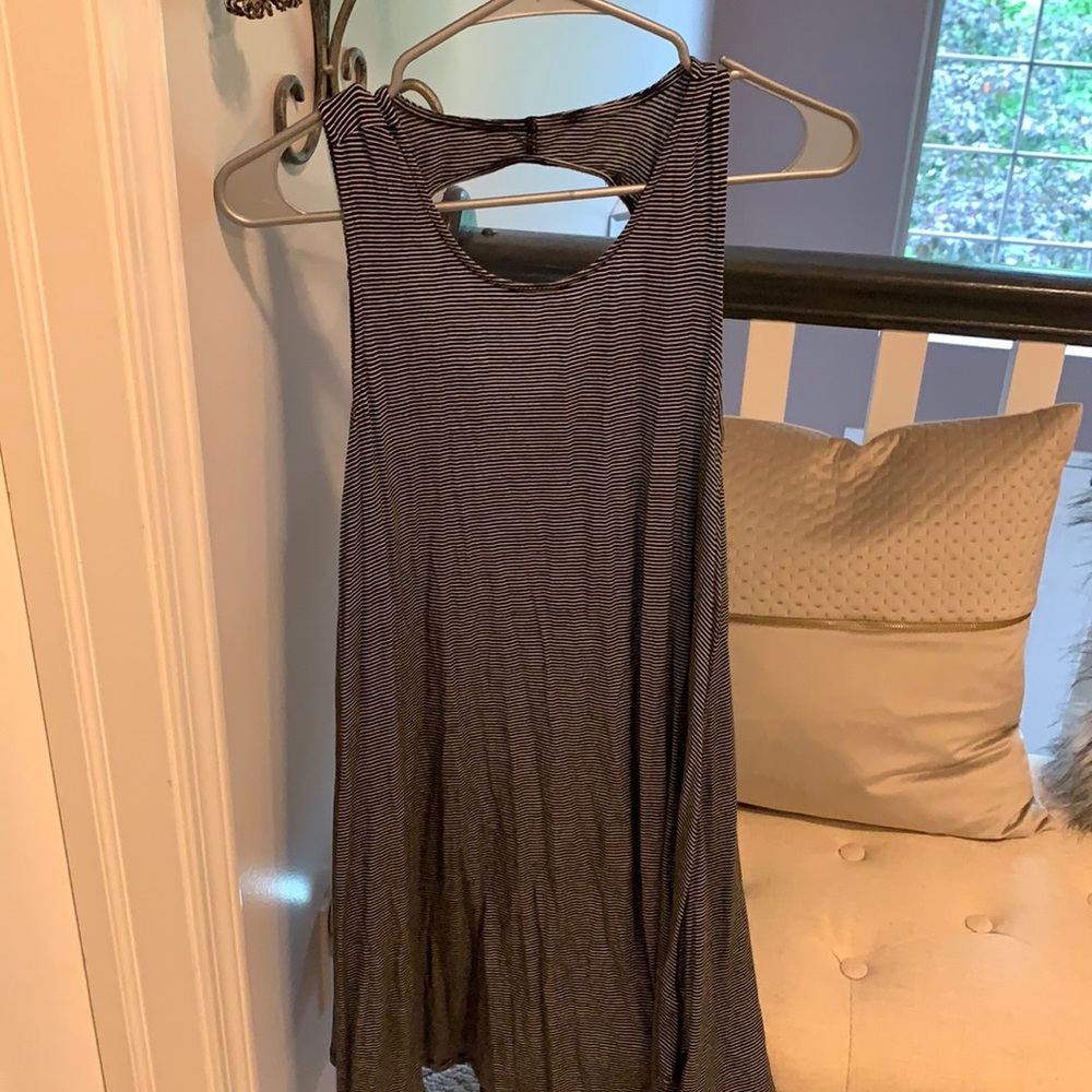 American eagle black and white dress